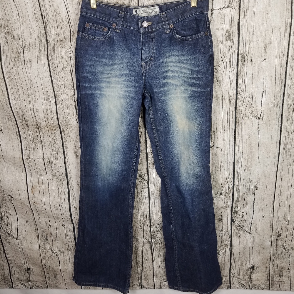 American eagle Outfitters Jeans Size 4.
Waist app - Picture 1 of 9